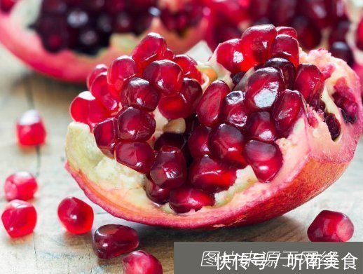 维生素c|女人的4大天然美肤水果，每天吃一吃，皮肤水嫩有弹性