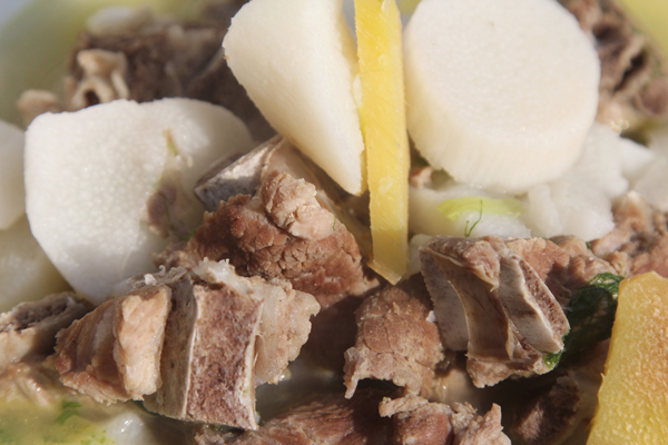 蜂蜜|女人子宫里长出肌瘤,哪些食物需要忌嘴医生不是蜂蜜和豆浆