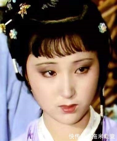 黛玉&薛宝钗与林黛玉真正的差距是什么?王熙凤一句玩笑话道破真相