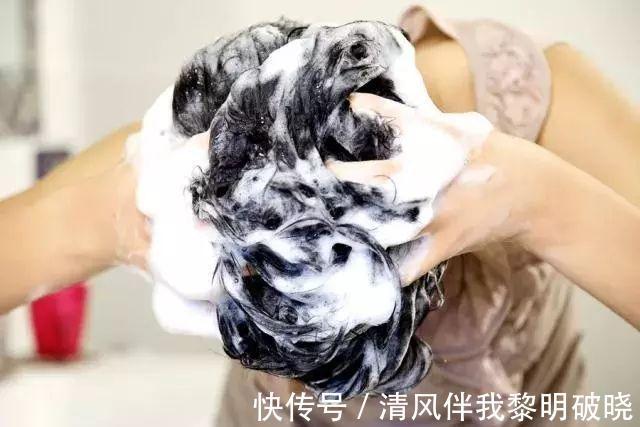 坐月子|月子里的“老规矩”,该扔掉了,不仅影响产妇情绪,还不利于健康