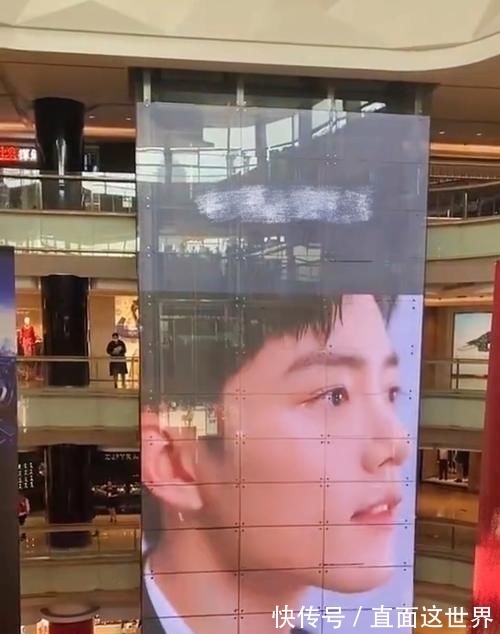 地广|肖战空降营业,5层楼超大屏怼脸拍,帅哥的脸就适合放大看啊