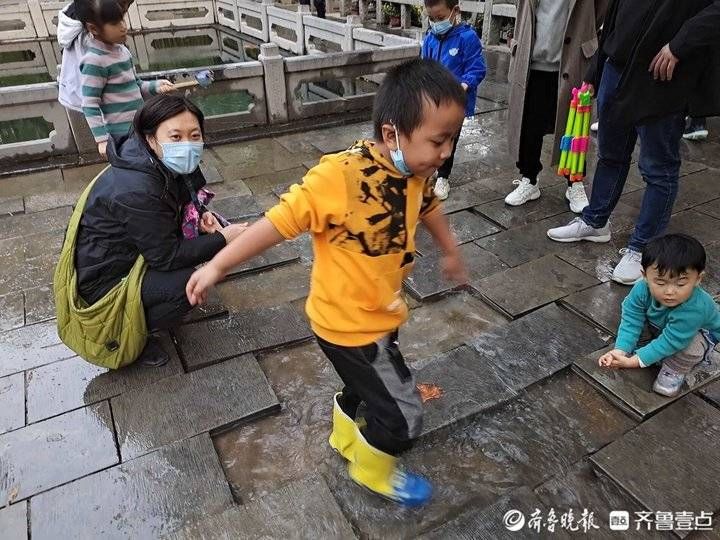 景区|泉水多多，趵突泉景区新添一条“小河”