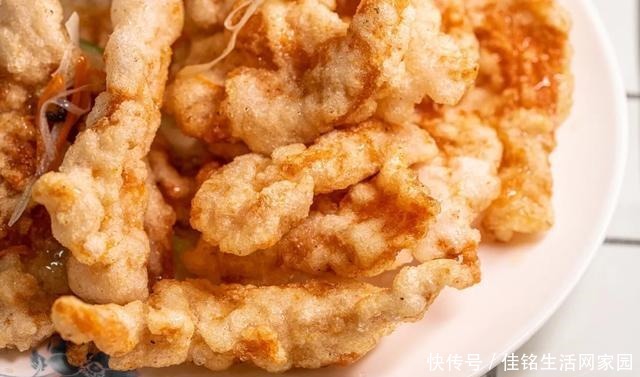  在武汉东北人贼稀罕的家常馆子，整一个