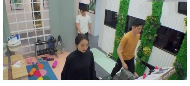 第四季大雄与第二季|《心动的信号》第四季大雄与第二季威廉对比，谁更“惨”？