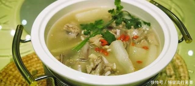 羊肉吃了几十年,才知道和它是绝配,去膻解油腻,汤鲜肉美不上火