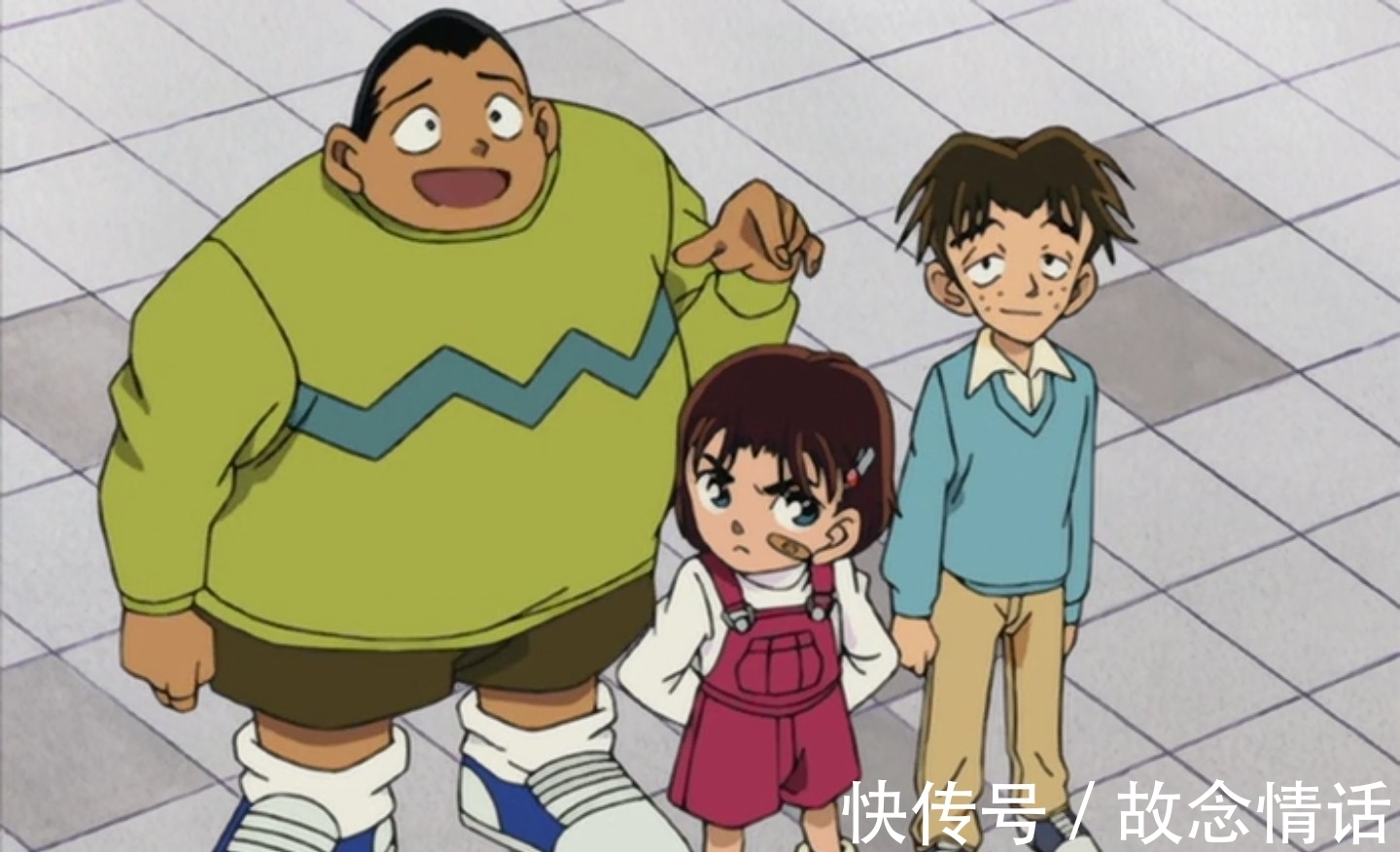 柯南|柯南来到大阪游玩,居然还碰到了和侦探团相似的人