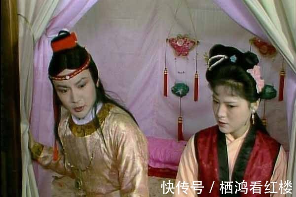 婢女&宝玉的钱,为什么由袭人管?难道少爷还不如婢女有权力?