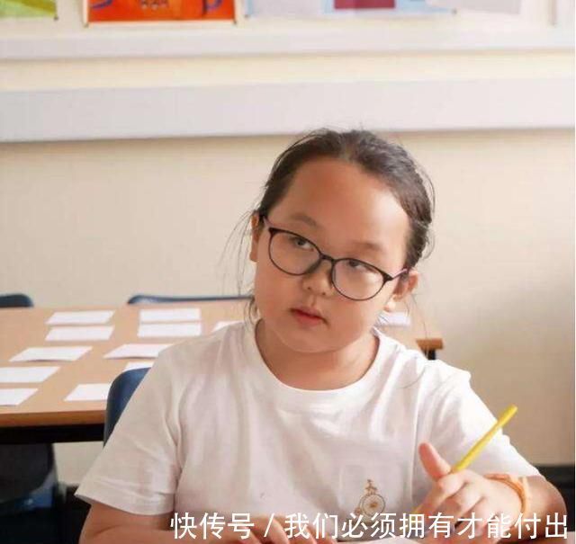 为师|小学生“即兴诗”走红,老师觉得是天才,发出想拜学生为师的感叹
