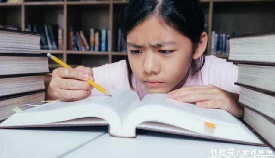 父母|孩子厌学被妈妈送到工地,不料弄巧成拙,工友:娃太懂搬砖了