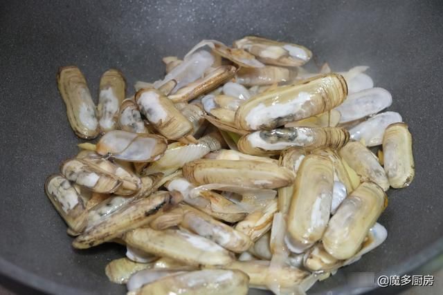 蚝油|这种小海鲜，25元一斤，倒也不算贵，简单做一做，就是一盘美食