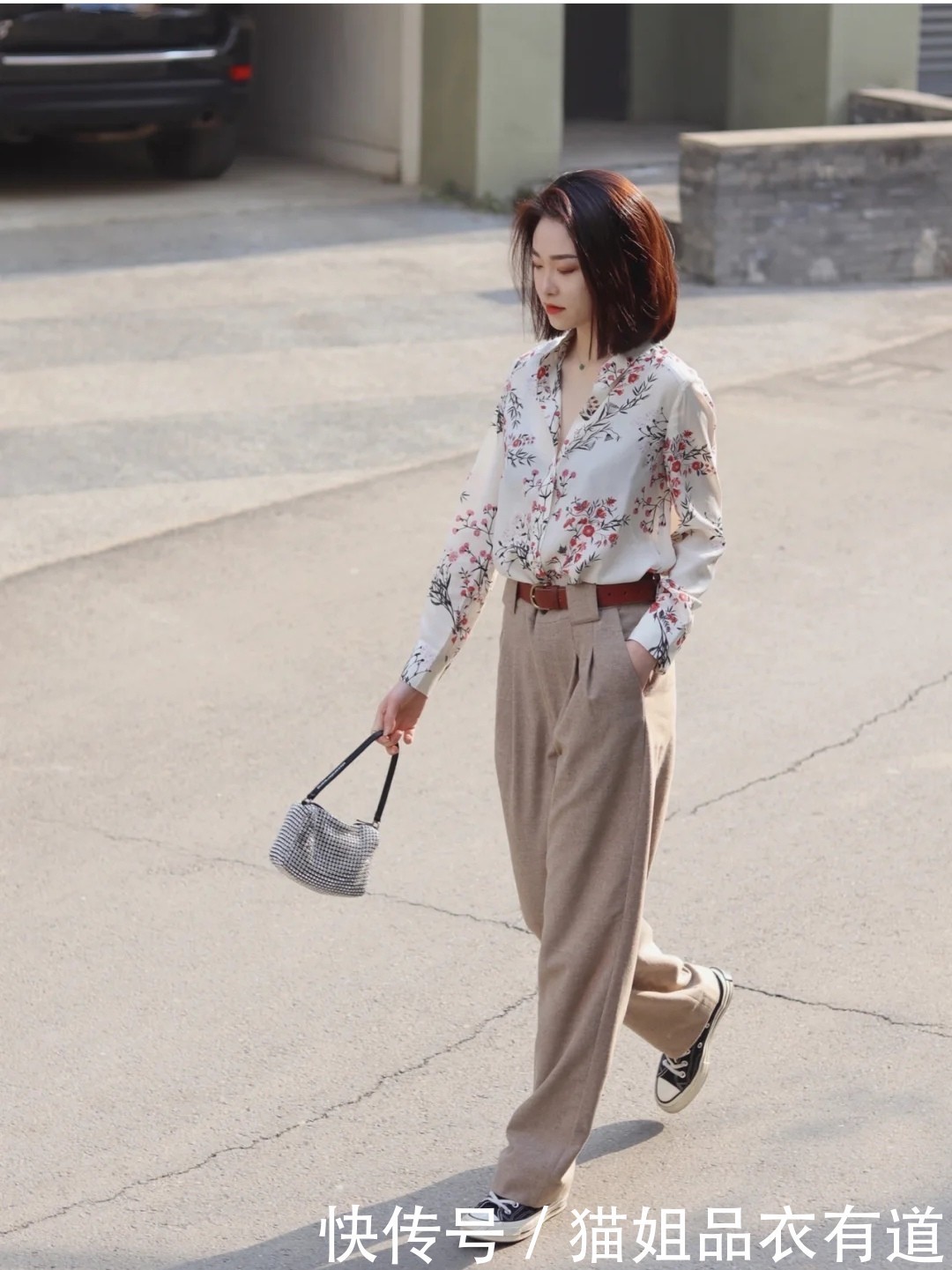 凉鞋|懂穿搭的女人有多美?“阔腿裤+平底鞋”今夏这么穿时髦又迷人