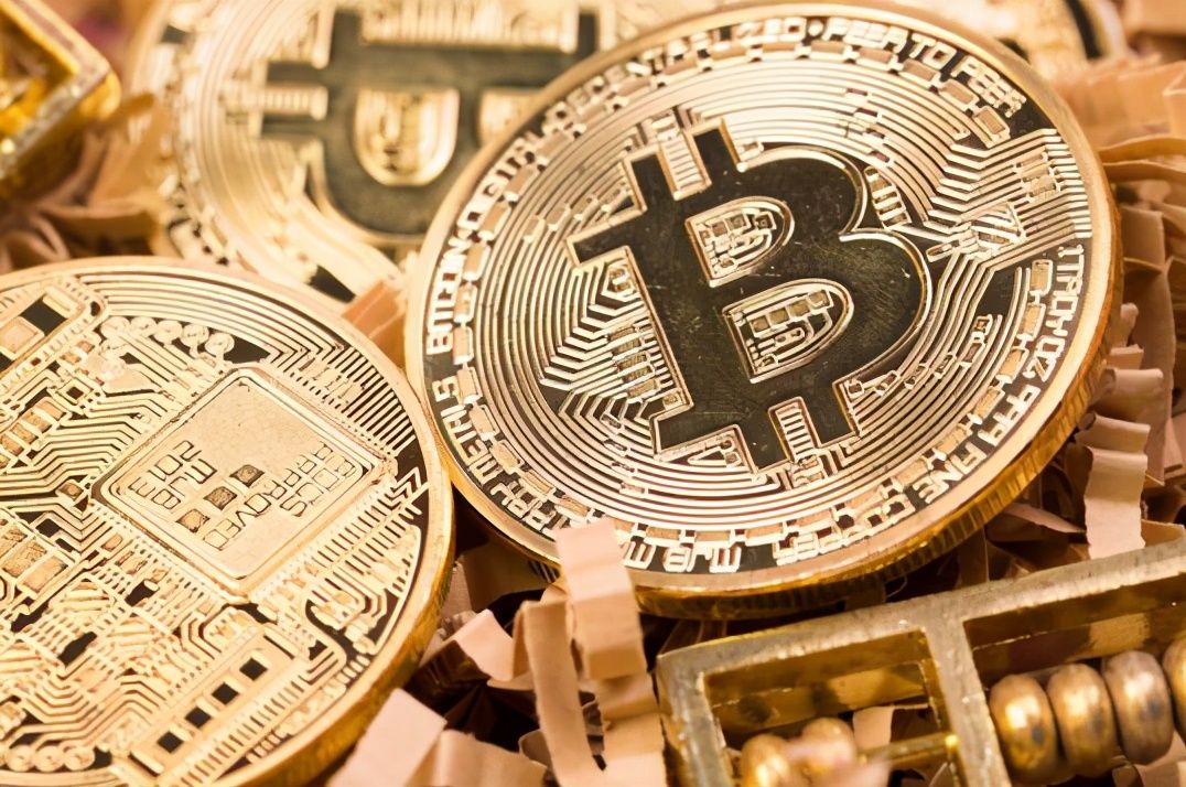 比特币市值再次超过1万亿美元!俄罗斯军方