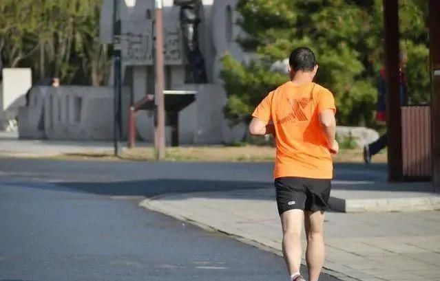 男性|老得慢的男性，通常会有四个“特质”，若你都满足，真替你高兴