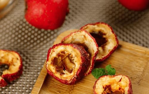 肠道|长期便秘会在让脸发黑吗?医生:常吃这1物,对肠道垃圾说拜拜