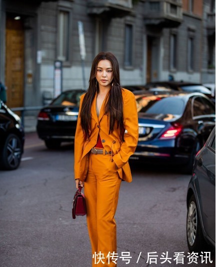 搭配|奔四女人想时髦,今年冬天不要拒绝“烟管裤”,舒适显瘦还高级