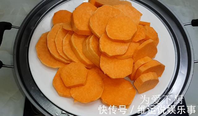 糯米粉|2根红薯，半斤糯米粉，做出特色丸子，软糯香甜，上桌汤汁都不剩