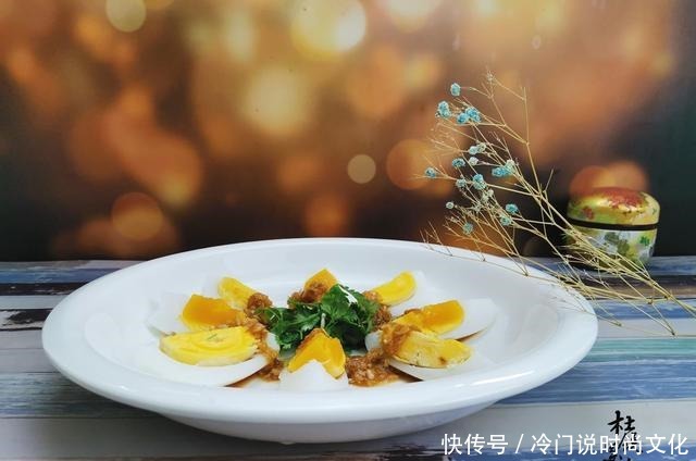 简单|这食材去胎毒,怀孕要多吃,简单拌拌,就是美味经典小凉菜