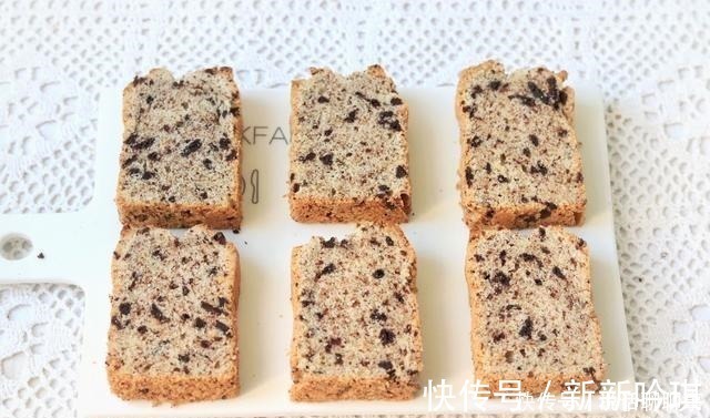 家有烤箱,试试这蛋糕做法,松软香甜,比例特好记,新手一学就会