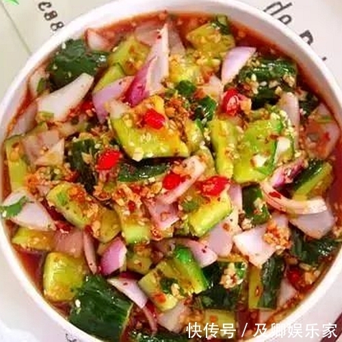 好吃不长肉的下饭菜，炖的入味，炒的鲜香，再来一盘蘸酱，完美！