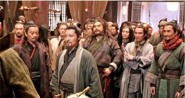 吴用|吴用直到死时才醒悟过来,梁山真正的老大,既不是宋江也不是晁盖