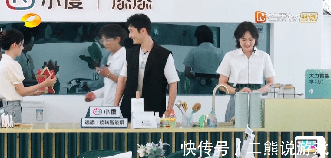 王霏霏|《中餐廳5》刪光周震南鏡頭，金晨張萌全新加盟，或成口碑救星！