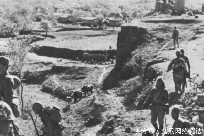 血染|一场悲壮的突围战,日军疯狂扫荡根据地,100女大学生血染战场