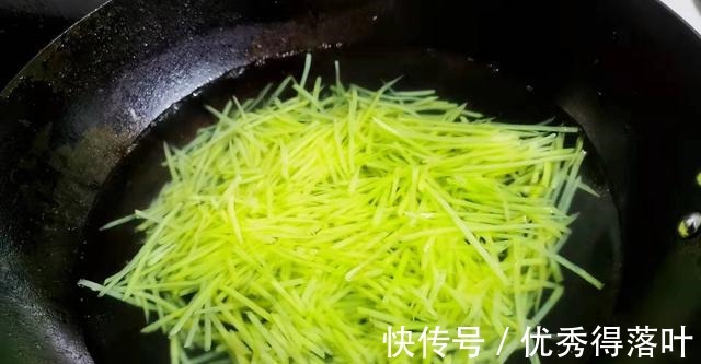 营养|冬季,吃萝卜红薯别忘吃它,1块钱一斤,营养互补,不懂吃可惜了!