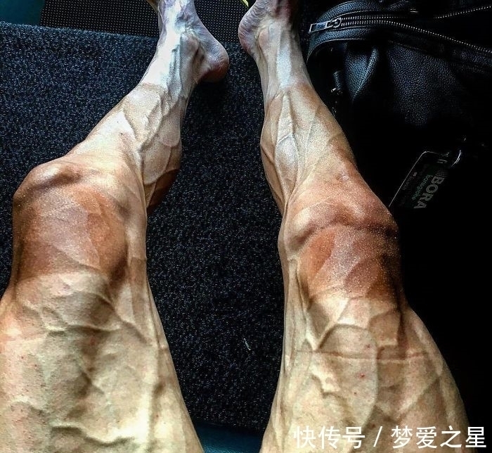 矿泉水瓶|25张罕见的照片,现代战舰的底部太科幻,好像动画片里的飞船