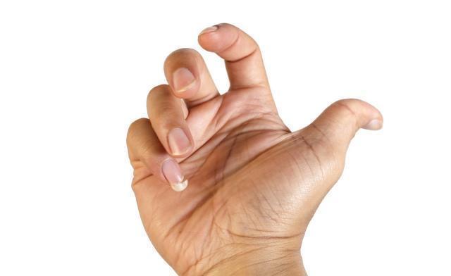 血糖偏高|血糖高不高，看看手就知道，若没三种表现，血糖还算稳定，恭喜