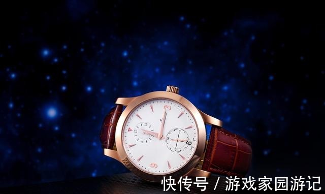 广告语 天地如梭 日月开合 孤单的不止你一个是那个手表的广告语!