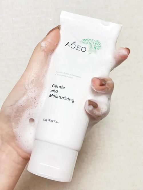 回购|“美妆界”无限回购的“4款”经典单品，你用过哪几个？