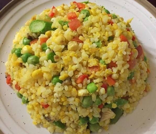 厨师长教你做网红炒米饭,炒饭这么做,让你只想静静地把它吃完