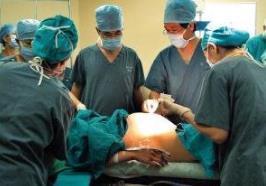 公公|儿媳生下孙子,爷爷却求医生不要孩子,结局很感人