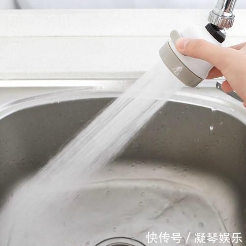 储物架|别往厨房里塞一堆“塑料袋”,学学聪明人怎么做,干净实用又省钱