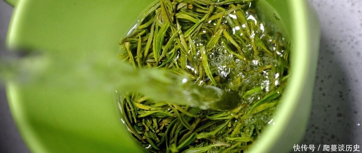 为什么说趁年轻要存茶?