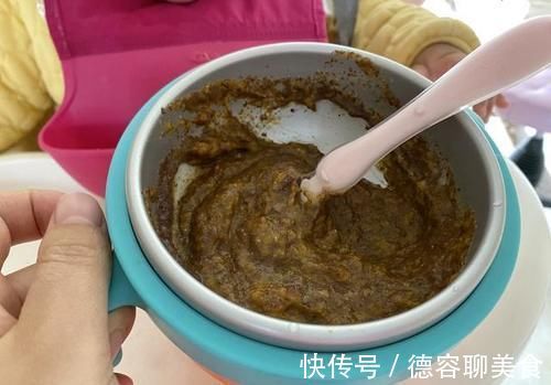 营养师|菜泥肉泥果泥怎么加?辅食油要不要?营养师用辅食表告诉你