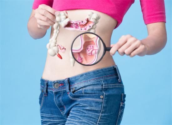 中招|“肠癌”初期并非没有症状,一旦身体出现“3反常”,八成已中招!