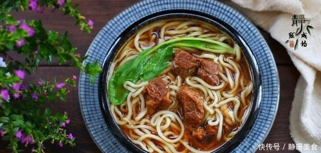 冬天早餐要吃暖的!学4碗汤面,简单快手味道鲜,驱寒又滋补