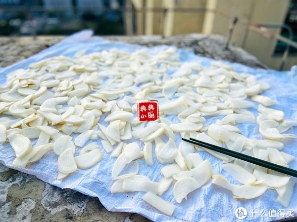 又到一年腌制萝卜干的季节，给肉都换的美味，您安排上了没