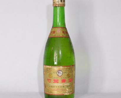 性价比|超市不起眼的4种白酒,虽价格便宜,包装简陋,其实都是纯粮好酒