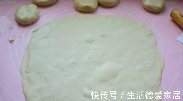 土豆丝|土豆丝卷饼，一锅做十几张，几分钟就搞定，省事~