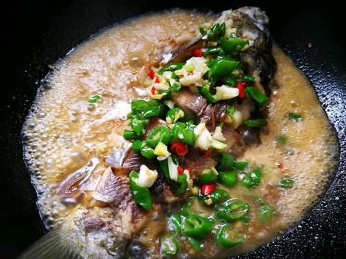 不要再用清水煮鱼了，用啤酒来代替，去腥味道好