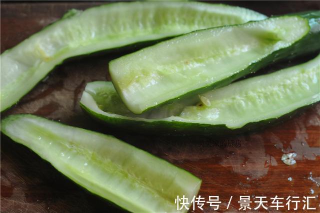 胡萝卜丝|天太热,儿子天天要吃薯粉皮!蒸一蒸拌一拌,凉滋滋的太开胃了