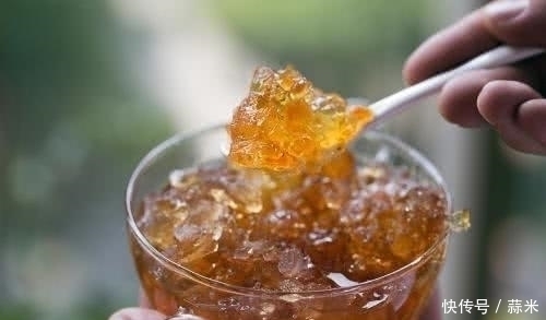 卵巢|天然雌激素找到，女人每天吃一些，保养卵巢，皮肤更有弹性