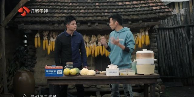 苏神|太甜了！苏炳添结婚5周年，找谢霆锋学做甜汤，连夜飞回家送老婆