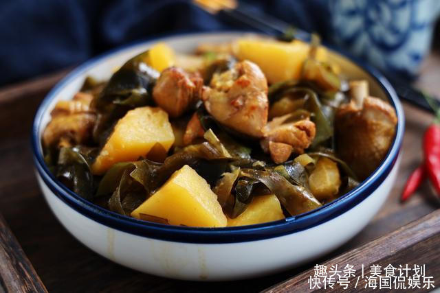 鸡腿肉炖土|一道菜,立秋之后要常吃,营养丰富汤汁多,尤其孩子多吃身体棒!