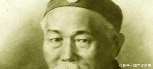 龙袍|慈禧穿龙袍问李鸿章:我穿着合身吗?李鸿章的回答透出智慧