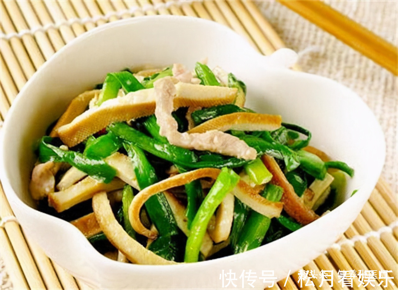 清肠|女性想要身体好,多吃3种食物,刮油消脂,排毒清肠,甩掉大肚腩