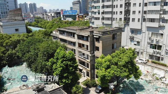 南华附一医院|9273万!南华附一东侧商住用地成交!