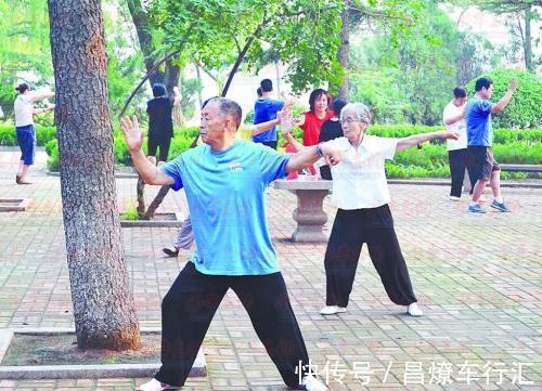 晨练|这4个坑人的“养生方法”,害人住进医院,家有老人的注意